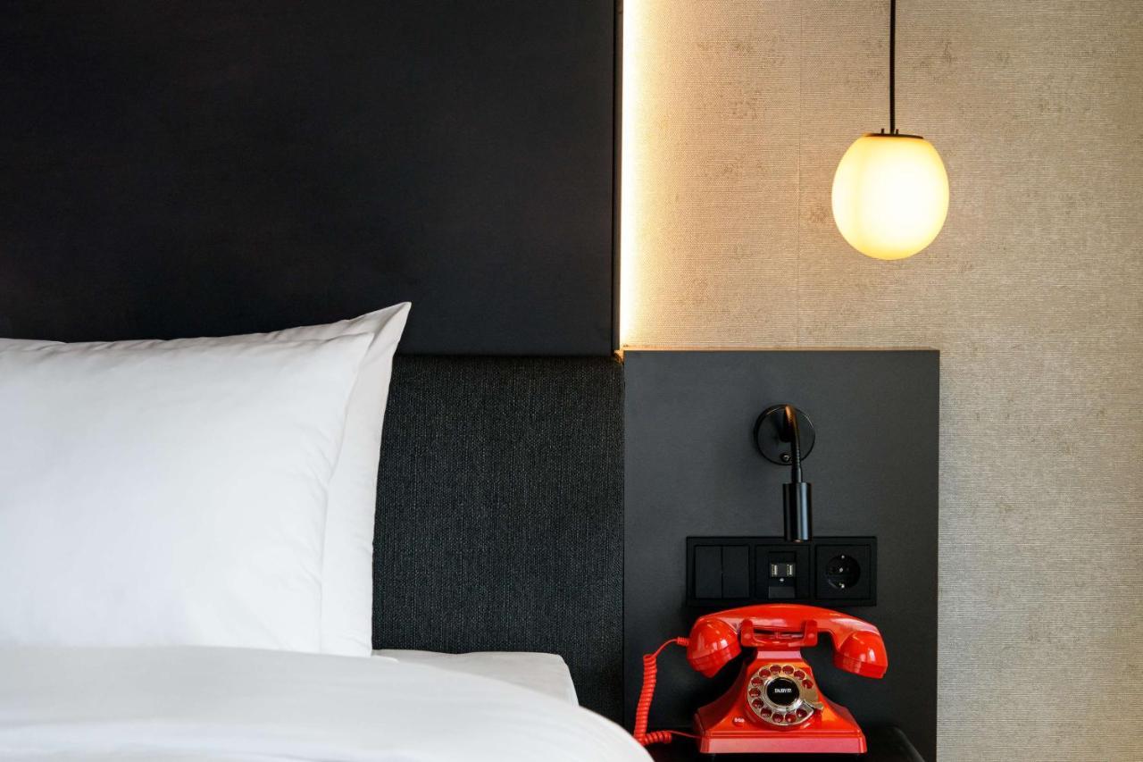 Radisson Red Hotel, Vienne Extérieur photo