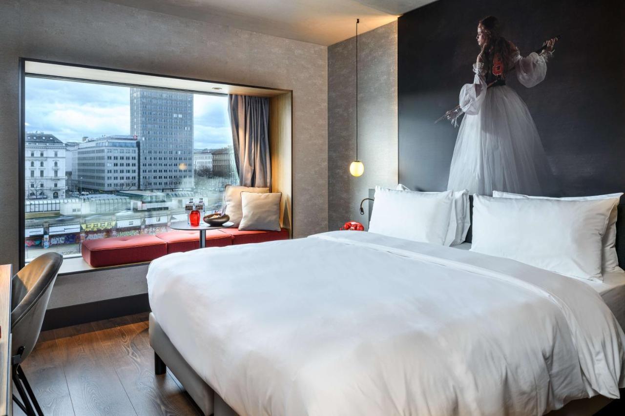 Radisson Red Hotel, Vienne Extérieur photo